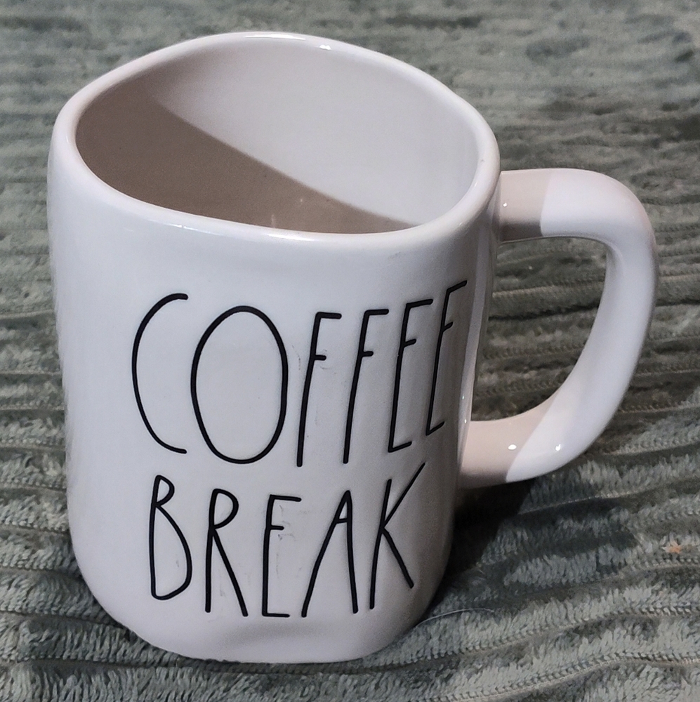 NEW! Rae Dunn "COFFEE BREAK" Mug